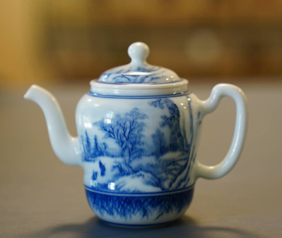 Jingdezhen Artisan Blue and White Porcelain Teapot Classic Snowing Landscape