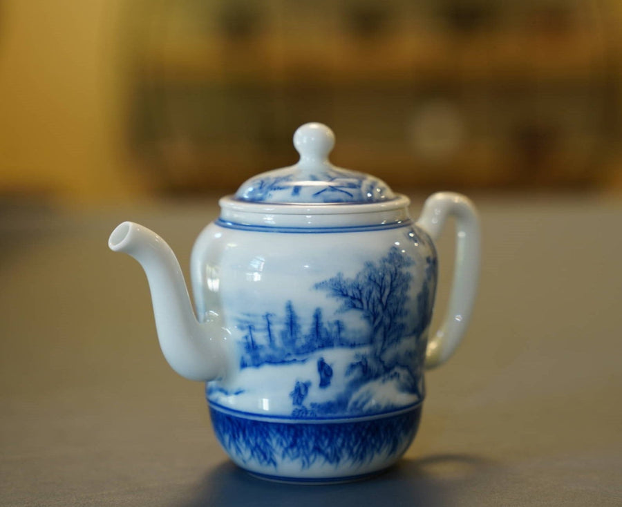 Jingdezhen Artisan Blue and White Porcelain Teapot Classic Snowing Landscape