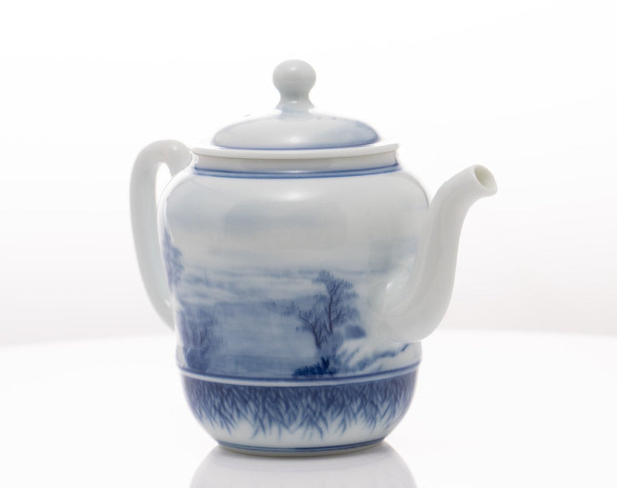 Jingdezhen Artisan Blue and White Porcelain Teapot Classic Snowing Landscape