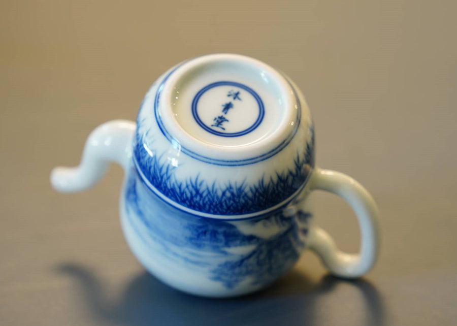 Jingdezhen Artisan Blue and White Porcelain Teapot Classic Snowing Landscape